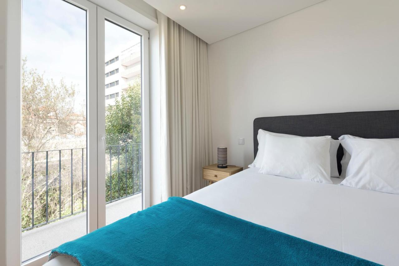 Lovelystay - Central Flat W/ Ac & Balcony Porto Eksteriør bilde